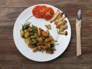 vegan breakfast at Bird's Nest Cafe in Chiang Mai