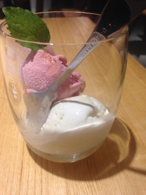 Soy Milk & Strawberry Ice Cream at Mani Mani in Taipei