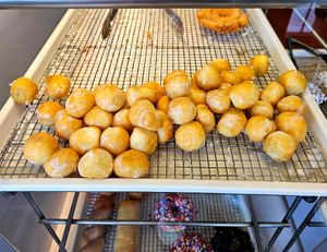 Donut holes at Vegan Donut Gelato in Oakland