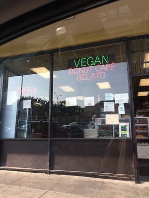 Store Front  at Vegan Donut Gelato in Oakland