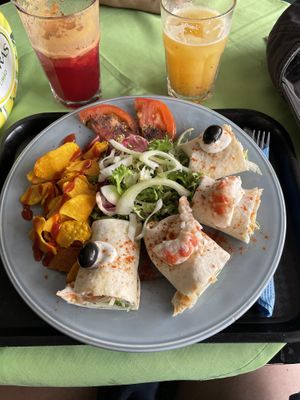 “Shrimp” wraps   at Veggie Momi in Albufeira