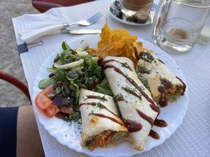 ‘Simples’ Vegan Wrap  at Veggie Momi in Albufeira
