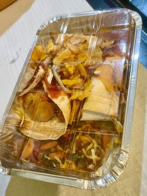 So big - we had to take this huge box of takeaway with us because we couldn’t finish  at Veggie Momi in Albufeira