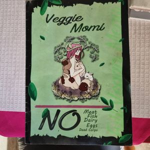 Beautiful menu at Veggie Momi in Albufeira