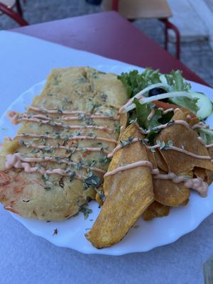 Vegan Omelet filled with chorizo, mushrooms and green peppers   at Veggie Momi in Albufeira