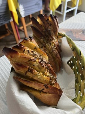 Garlic Bread  at Veggie Momi in Albufeira