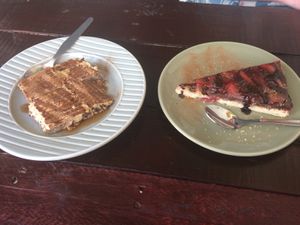 Cake!! :) at Veggie Momi in Albufeira