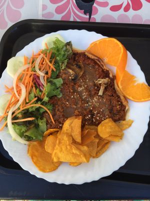 Plate of the day at Veggie Momi in Albufeira