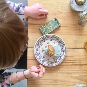 Spirulina & mango cheese cake at Magnolia Cafe in Soorts-hossegor