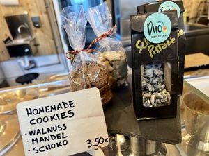 cookies at Duo - Sicilian Ice Cream in Berlin