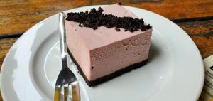 Cashew-based berry "cheesecake" at Cafe Morgenrot in Berlin