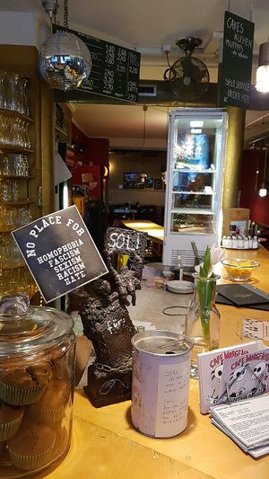 Counter, order here at Cafe Morgenrot in Berlin