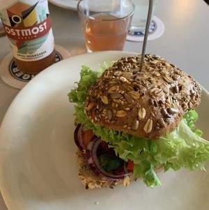 Kernkraft Burger with Beyond Pattie  at Herbstapfel in Kassel