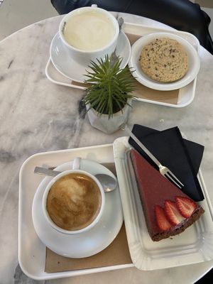 chocolate raspberry cheesecake and vanilla cookie  at Barbarella Juicebar in Ljubljana