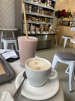 smoothie and cappuchino with oat milk   at Barbarella Juicebar in Ljubljana