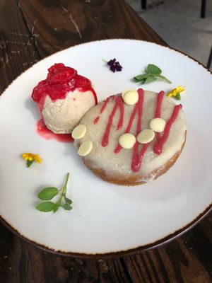 Donuts with bourbon ice cream at Soul Tavern in Miami Beach