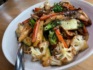 Yaki Udon: Sautéed Fresh Oyster and Lion's Mane Mushrooms, Carrots, Onions, Zucchini, Broccoli, and Negi tossed with a Teriyaki and Sesame Oil Sauce.  Kalamazoo Vegan Chef Challenge (May 2024) at Maru Sushi in Kalamazoo