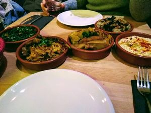 vegan mixed mezze for 2 at Horia in Brussels