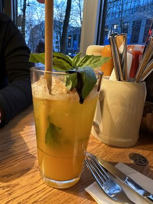   at Hans im Glück - Hohenzollerning in Cologne