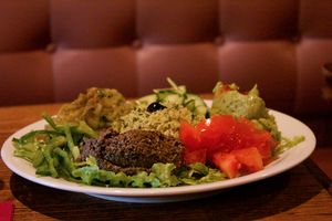 "Assiette 88" La Galerie 88 Restaurant
"88 Platter" vegetarian  at Galerie 88 in Paris