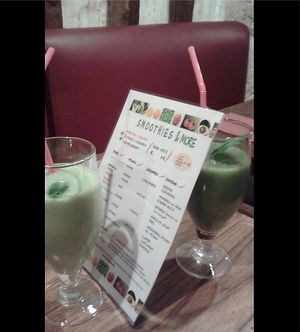 Galerie 88 
GREEN SMOOTHIES  at Galerie 88 in Paris