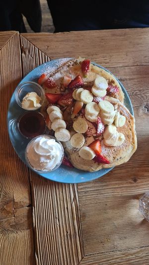 Pancakes at Satsang in Prague