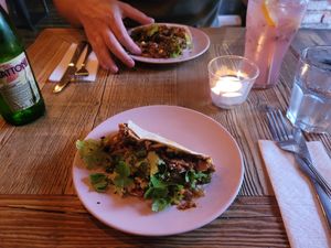 Taco with pulled jackfruit at Satsang in Prague