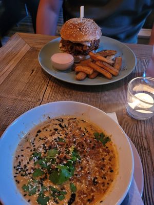 Tom yam soup at Satsang in Prague