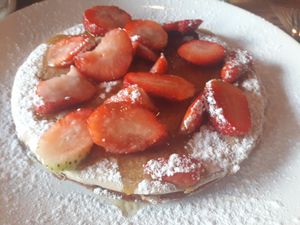 Vegan pancakes at Satsang in Prague