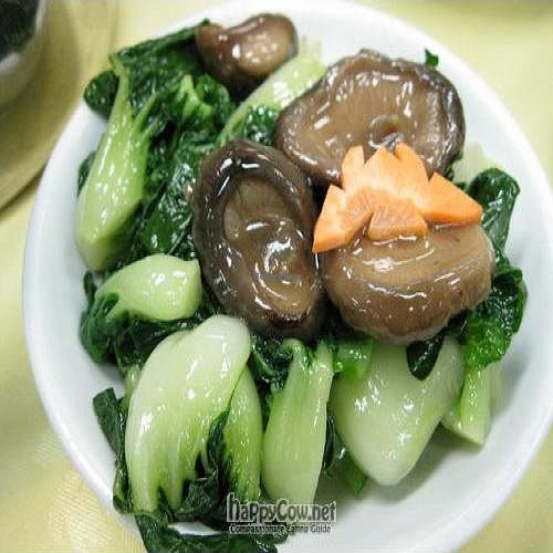 Black mushroom with vegetables at Po Lin Monastery 寶蓮禪寺齋堂 in Outlying Islands