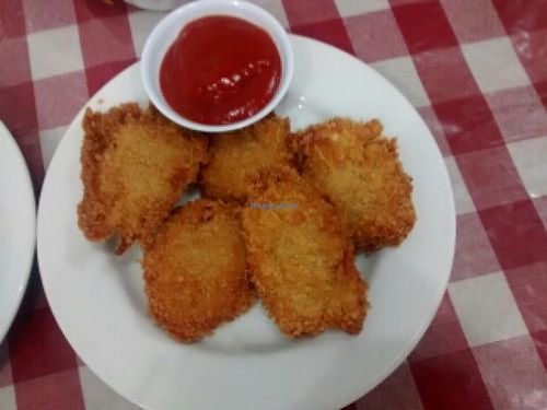 fried chicken  at Happy Buddha in Kuta