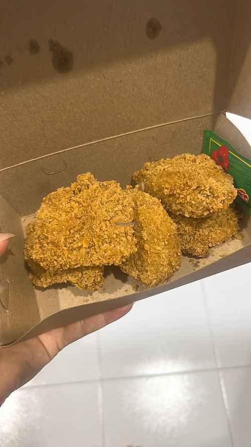 fried chicken  at Happy Buddha in Kuta