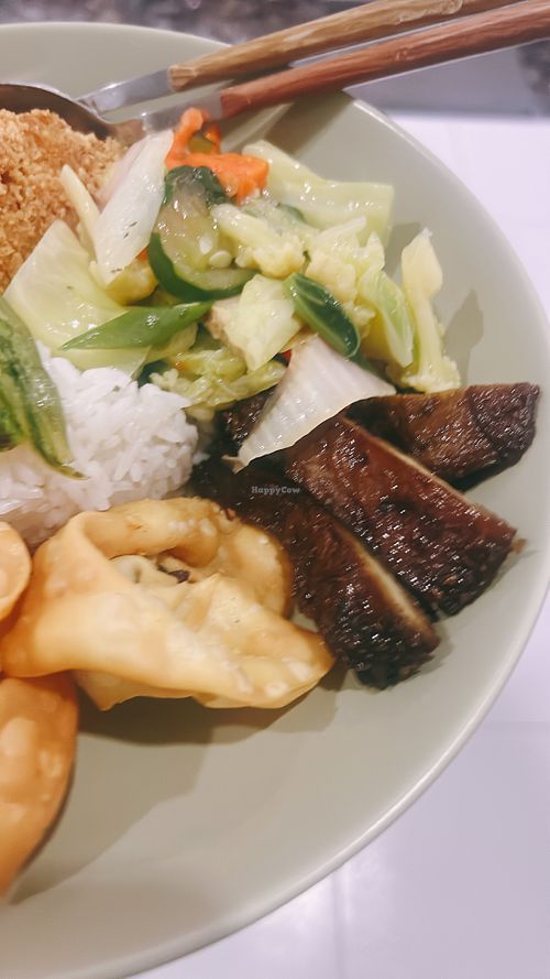 roasted duck  at Happy Buddha in Kuta