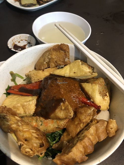My set of dry ytf $5 at Divine Realm 天运素食园 in Northeast Singapore