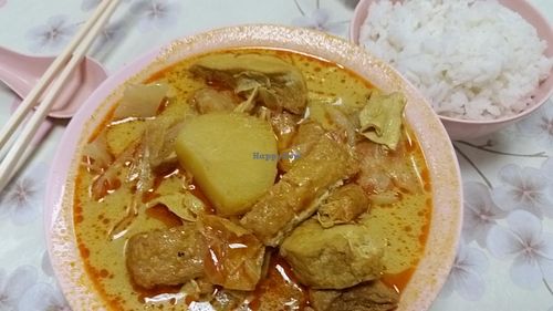 vegetables curry at Happy Realm Vegetarian in Central Singapore