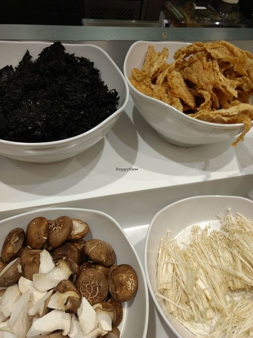 Buffet at  Ling Zhi Restaurant 灵芝 - Novena in Central Singapore