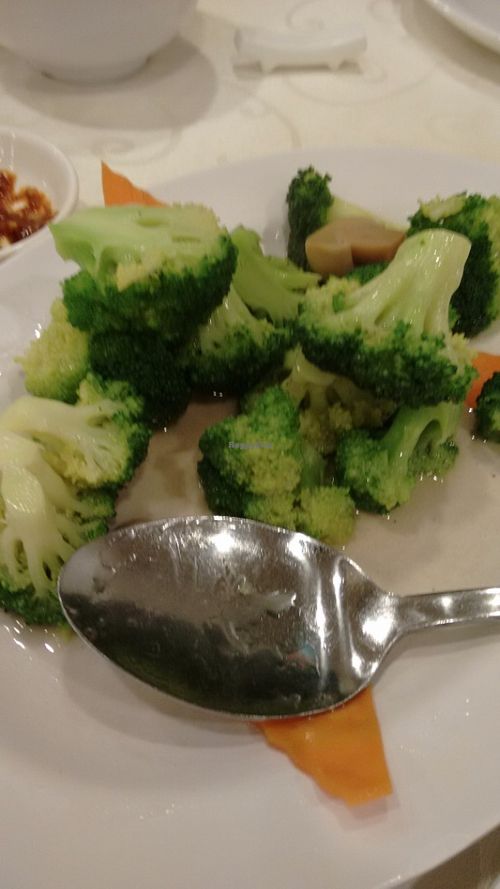 Sauted broccoli  at Miao Yi 妙益素食楼 in Central Singapore