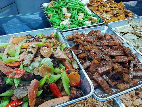 Buffet spread at Su Shi Piao Xiang 素食飘香 - Fortune Centre in Central Singapore