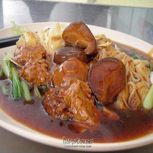 Mushroom with Mock Chicken Hor Fun @ S$3.5 at Yuan Xiang Vegetarian Food in Central Singapore
