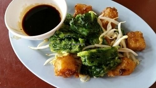 ขนมผักกาด at Chamlong's / The Vegetarian Society Chatuchak in Bangkok