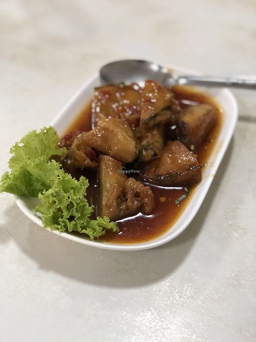 Vegan fried fish in spicy sauce at Ruyi Vegetarian in Bangkok