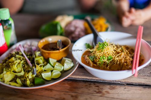 Khao soi at Vegetarian Thai Orchid in Chiang Mai