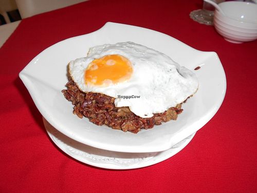 Ning's 5 Star J's - Red Rice & Bean's with extra egg - very good at Five Star J Restaurant in Pattaya