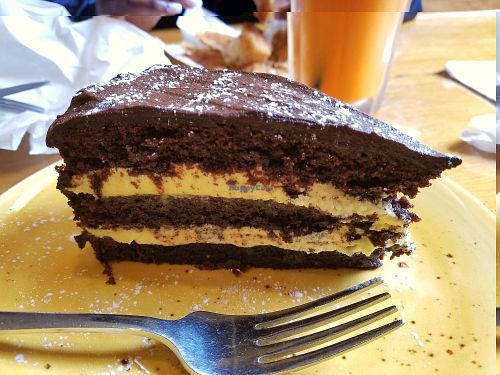 vegan chocolate cake at Raw Power Cafe in Auckland
