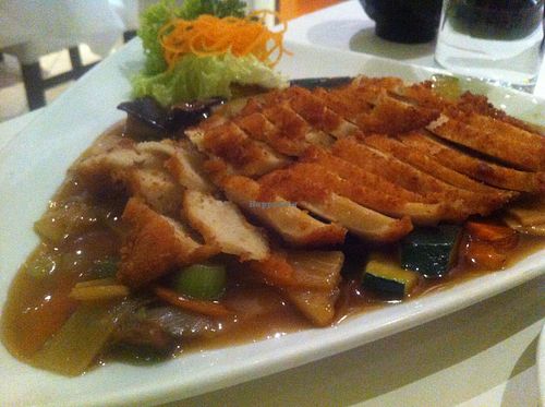 great food, horrible service at Vegetasia in Vienna