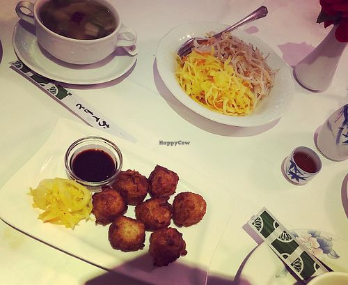 Appetizers at Xu's Cooking in Vienna