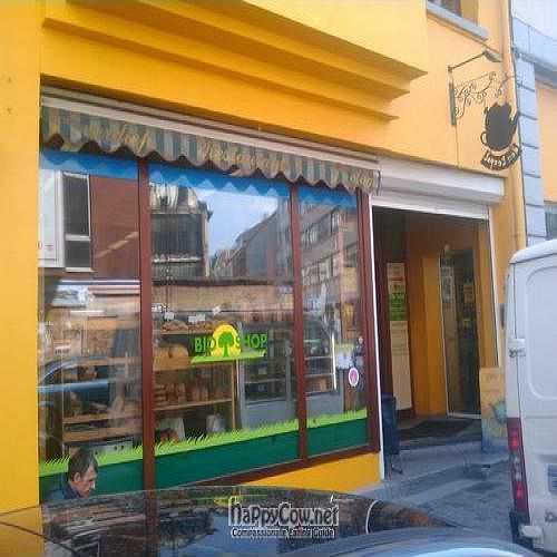 The organic shop below the cafe is really large with a great bakery at Den Teepot in Brussels