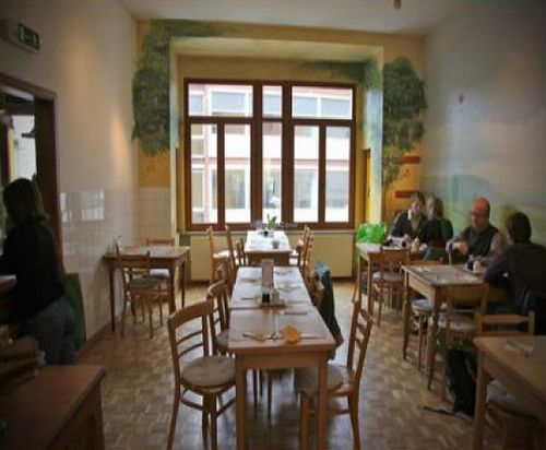 den teepot in brussels inside view at Den Teepot in Brussels