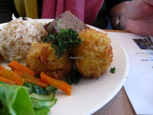 Main dish at Den Teepot in Brussels