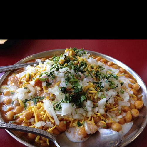 samosa chaat  at Sardaar Restaurant in Leicester